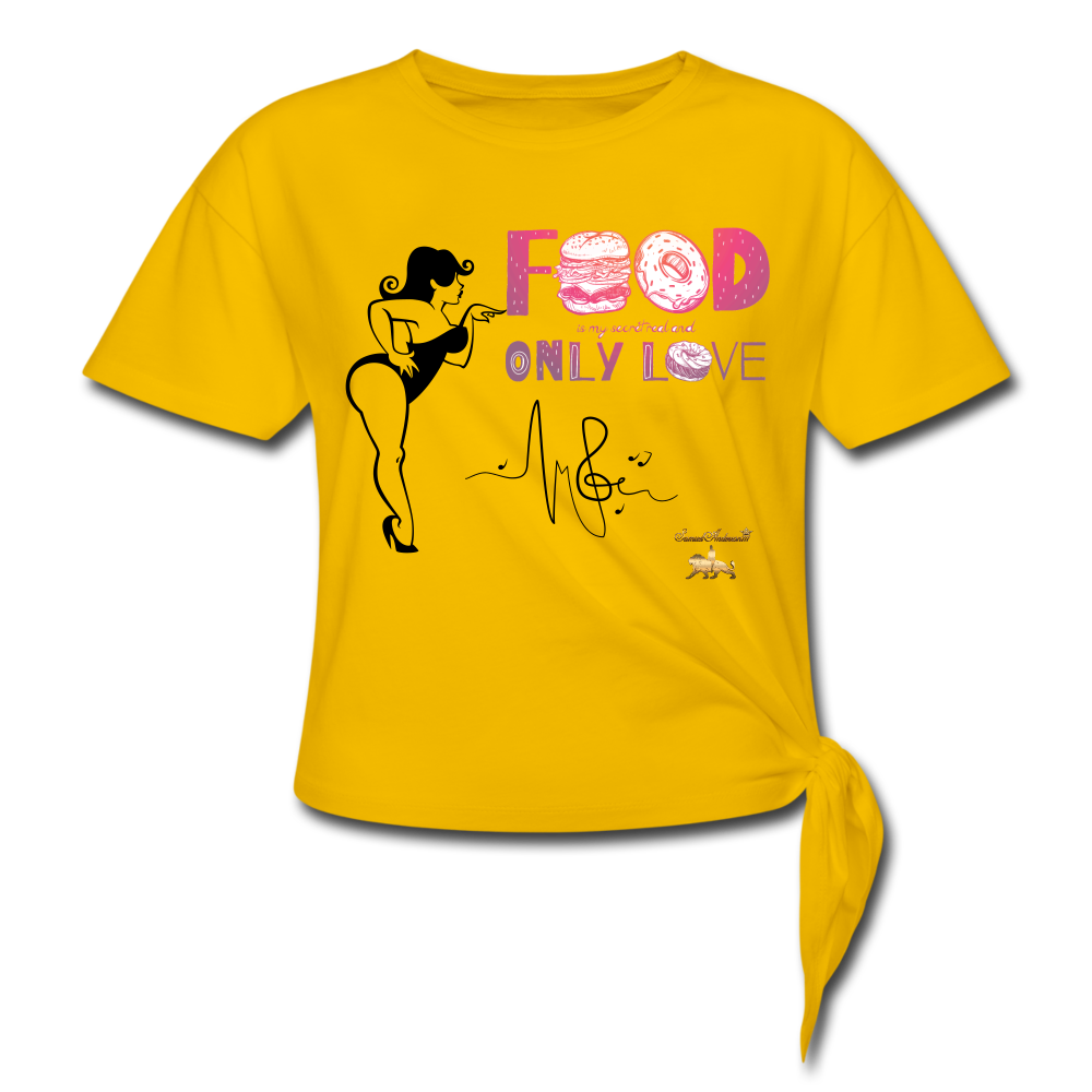 Food is Love Women's Knotted T-Shirt - sun yellow